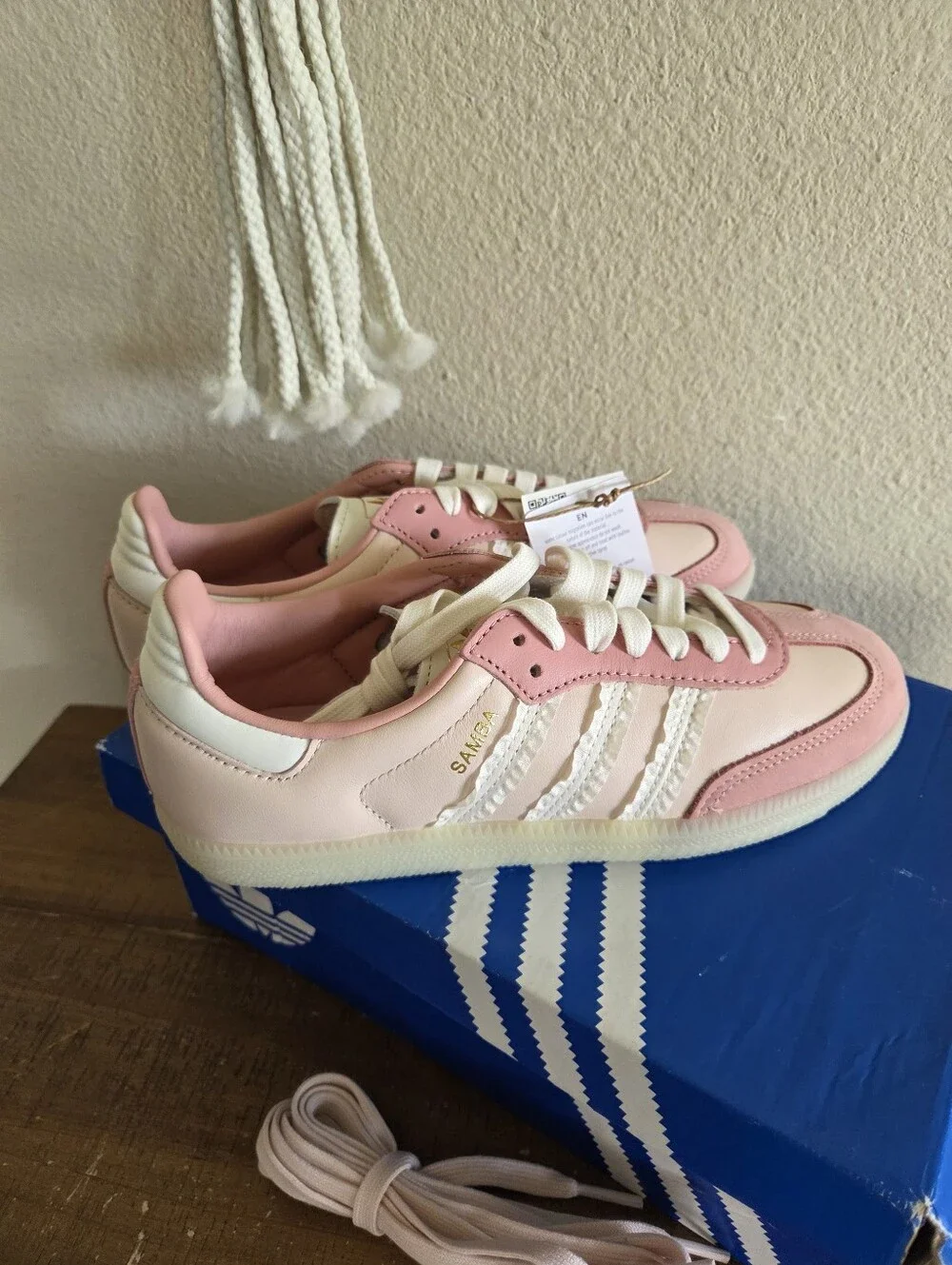 Adidas Womens Samba OG Athletic Shoe  Wonder Quartz Size 6 NWT